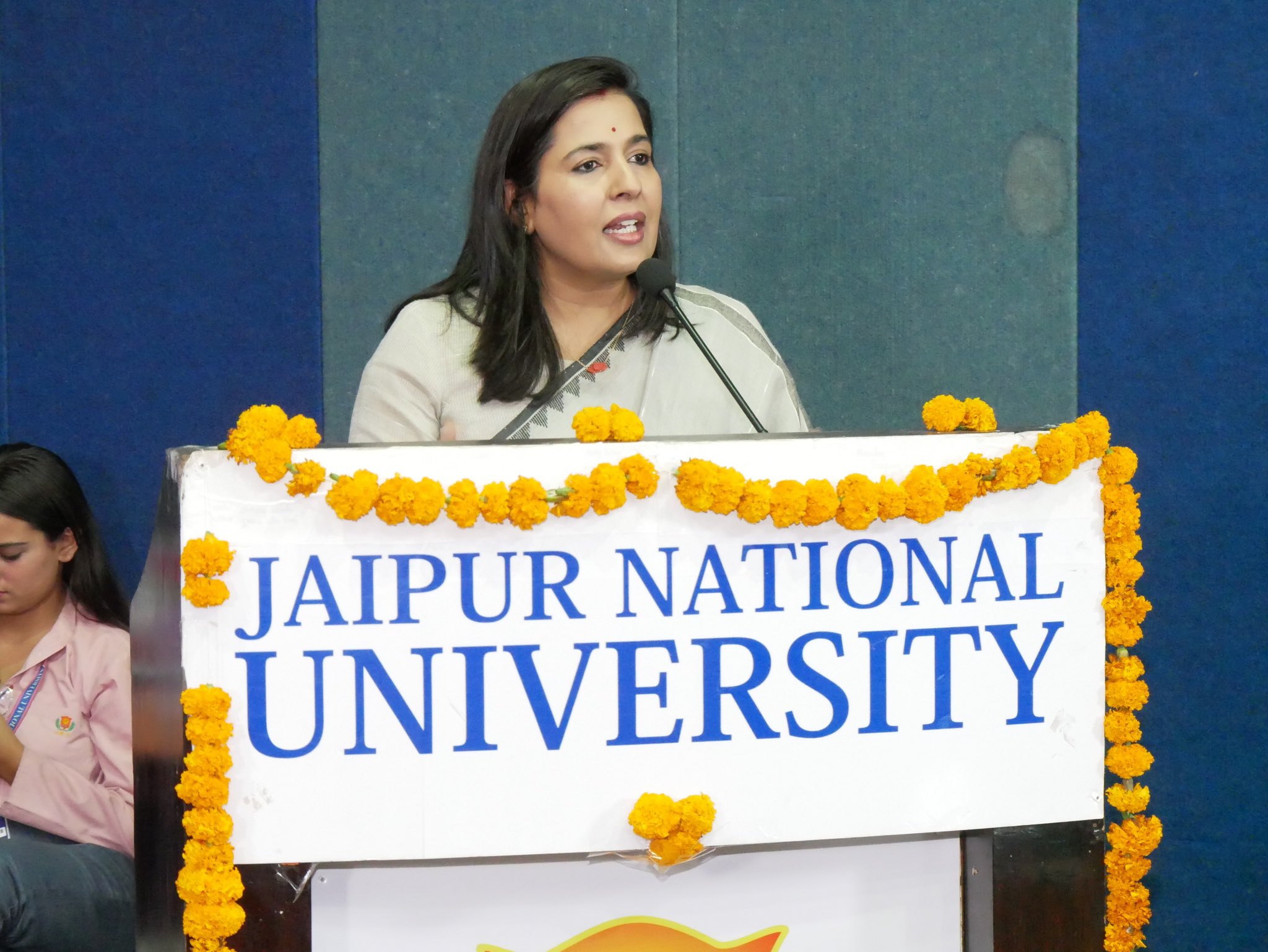 जयपुर नेशनल यूनिवर्सिटी में आयोजित “अन्वेषण” नेशनल मीडिया कॉन्फ्रेंस में सम्मिलित हुई