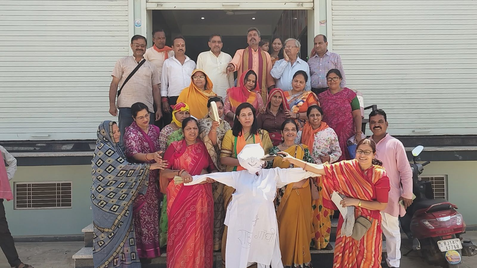 भारतीय जनता पार्टी महिला मोर्चा सवाई माधोपुर द्वारा जिले में ‘जन आक्रोश रैली’ का आयोजन किया गया।